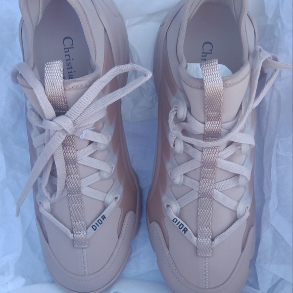 Dior - Picture 2 of 6